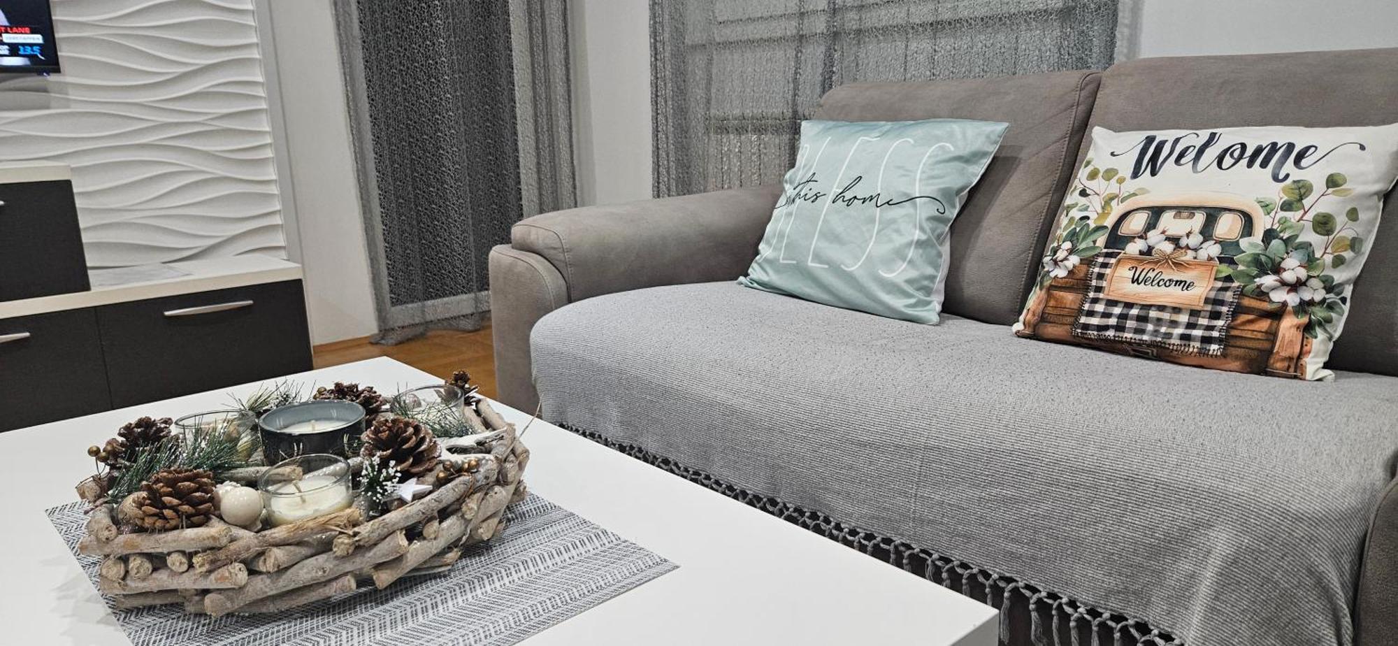 Apartman Vukota Pirot Exteriör bild